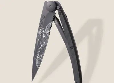 Serrated Kohlefaser / Café Racer