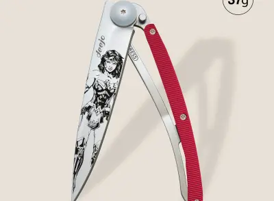 Aluminium rot / Wonder Woman