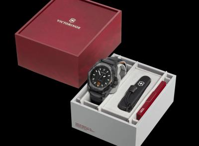 I.N.O.X. Automatic schwarz