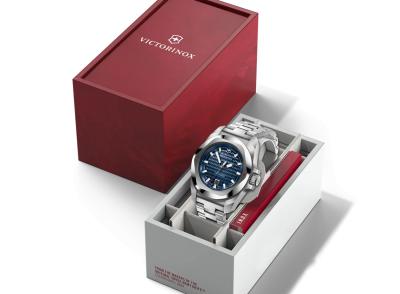 I.N.O.X. Automatic silber