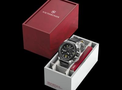 I.N.O.X. Chrono Carbon