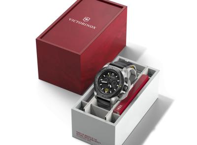 I.N.O.X. Chrono Carbon