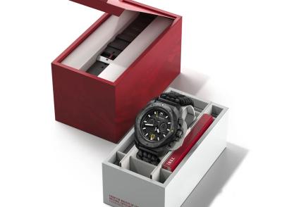 I.N.O.X. Chrono Carbon