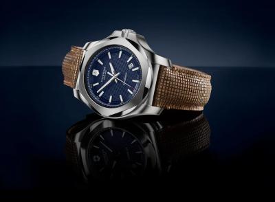 I.N.O.X. Mechanical Holz