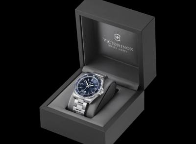 Maverick Large blau