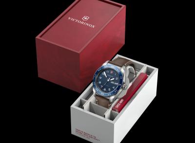 Swiss Army Quartz blau